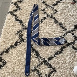Men’s tie